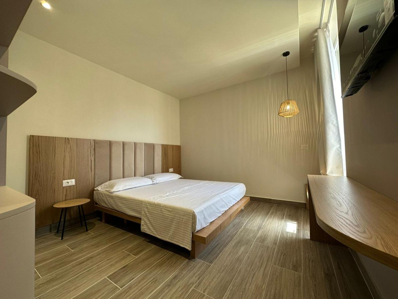 Oni Rooms Saranda Экстерьер фото