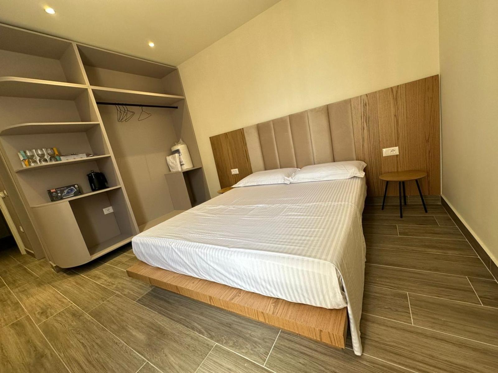 Oni Rooms Saranda Экстерьер фото